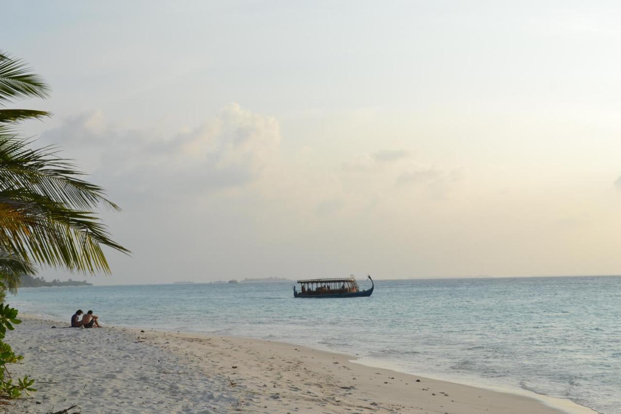 Hotel TME Retreats Dhigurah à Dhigurah  Extérieur photo