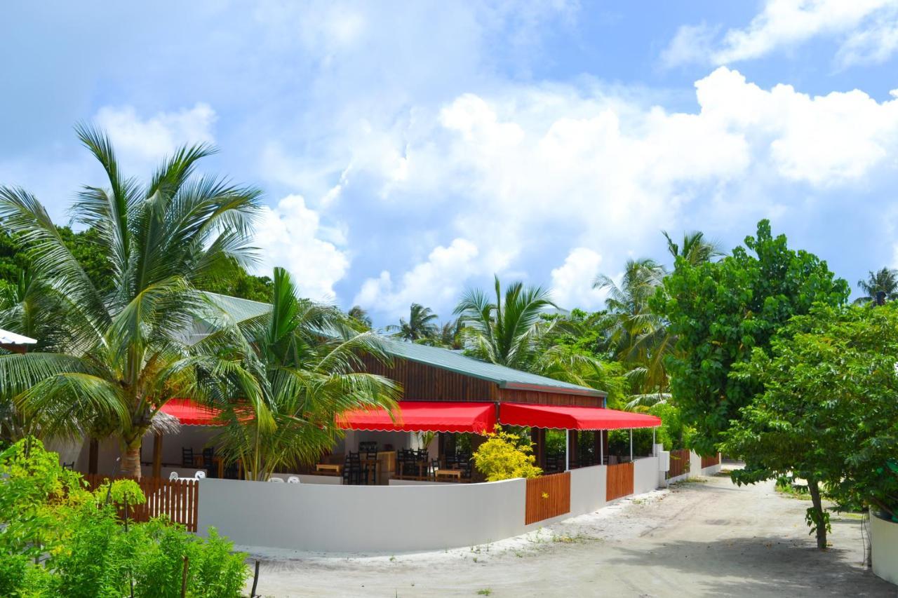 Hotel TME Retreats Dhigurah à Dhigurah  Extérieur photo