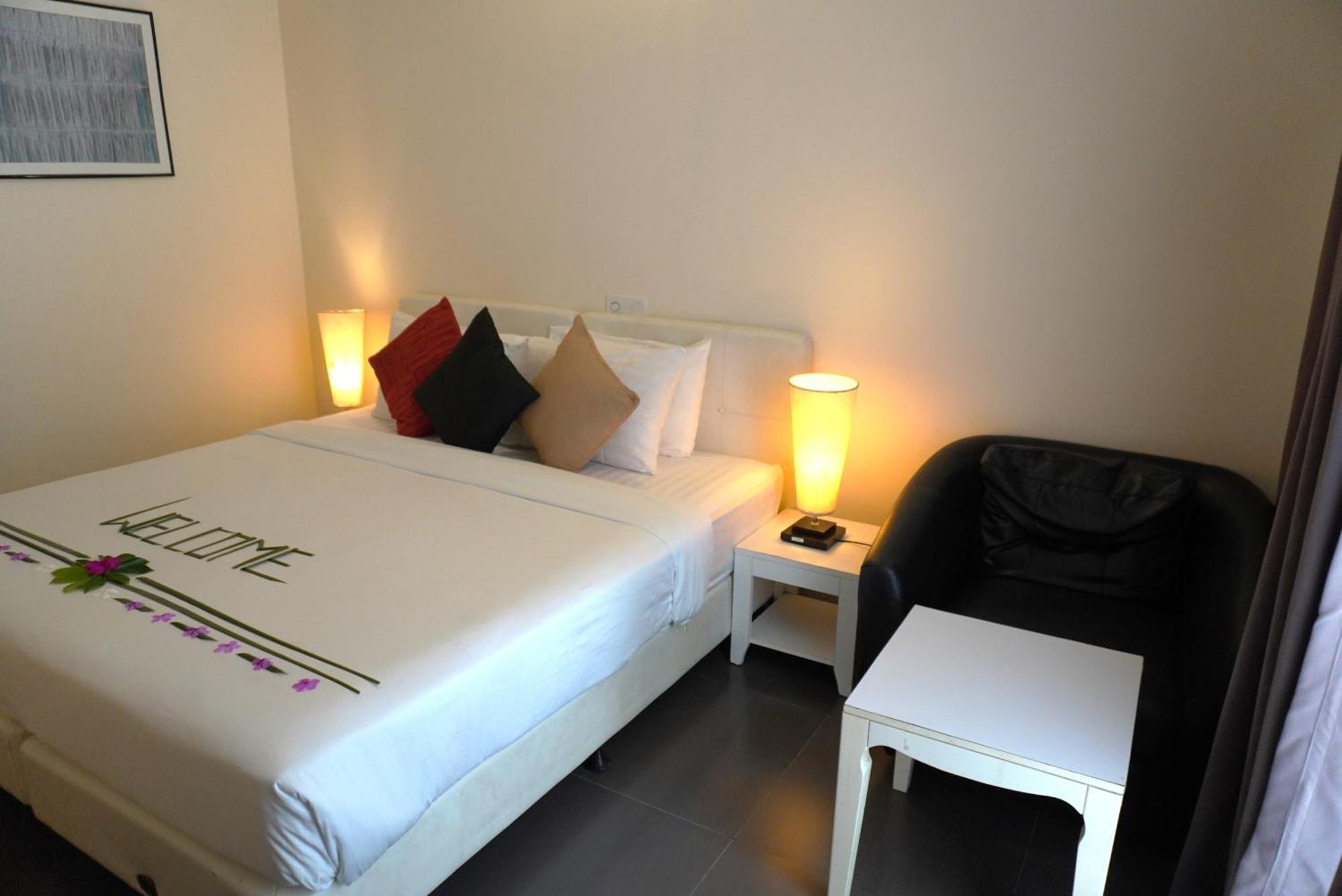 Hotel TME Retreats Dhigurah à Dhigurah  Extérieur photo