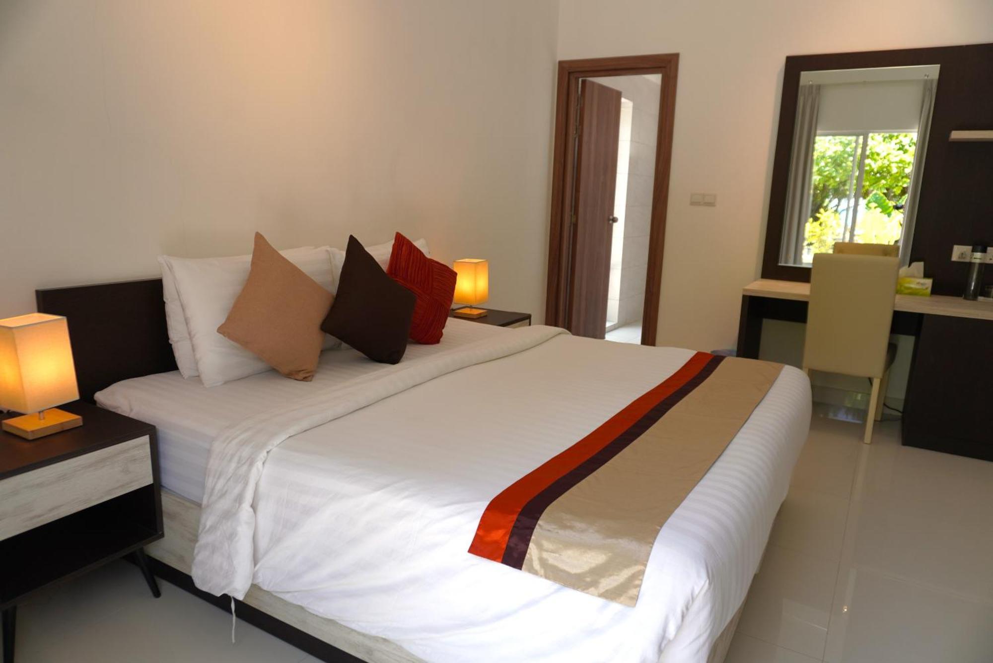 Hotel TME Retreats Dhigurah à Dhigurah  Extérieur photo