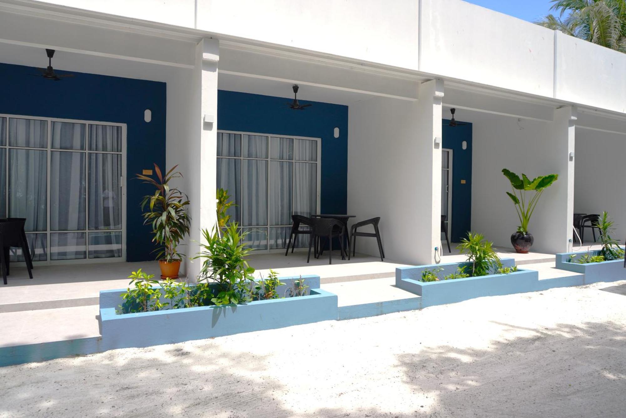 Hotel TME Retreats Dhigurah à Dhigurah  Extérieur photo